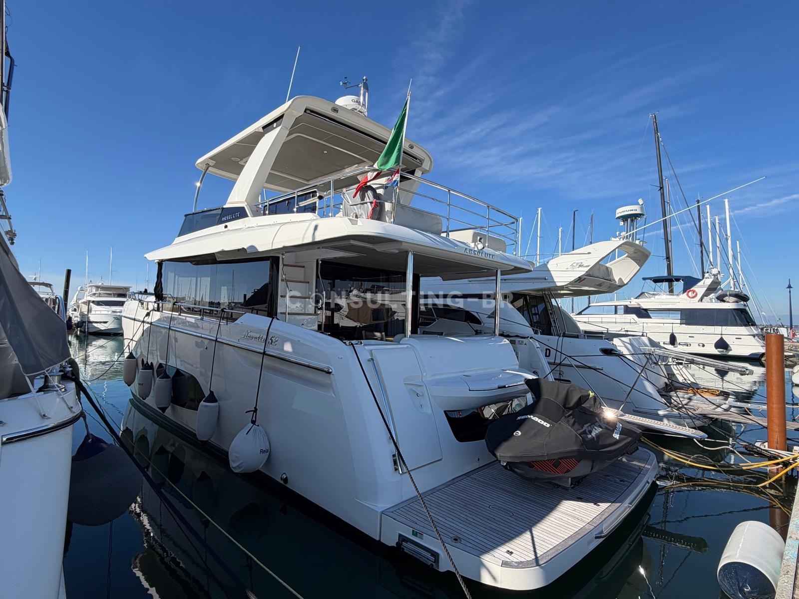 Motorboot Absolute Navetta 52