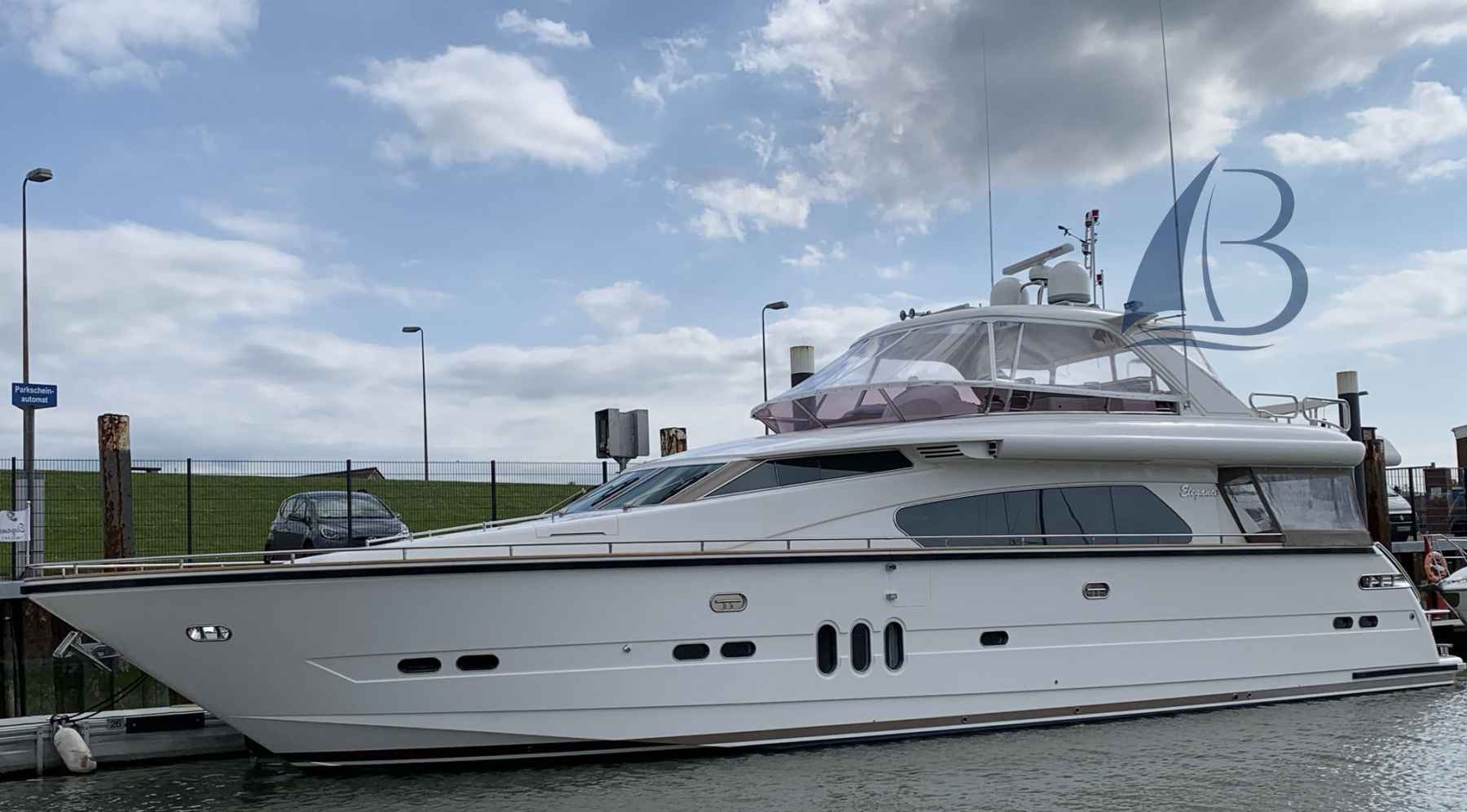 Motorboot Baltic Elegance 72