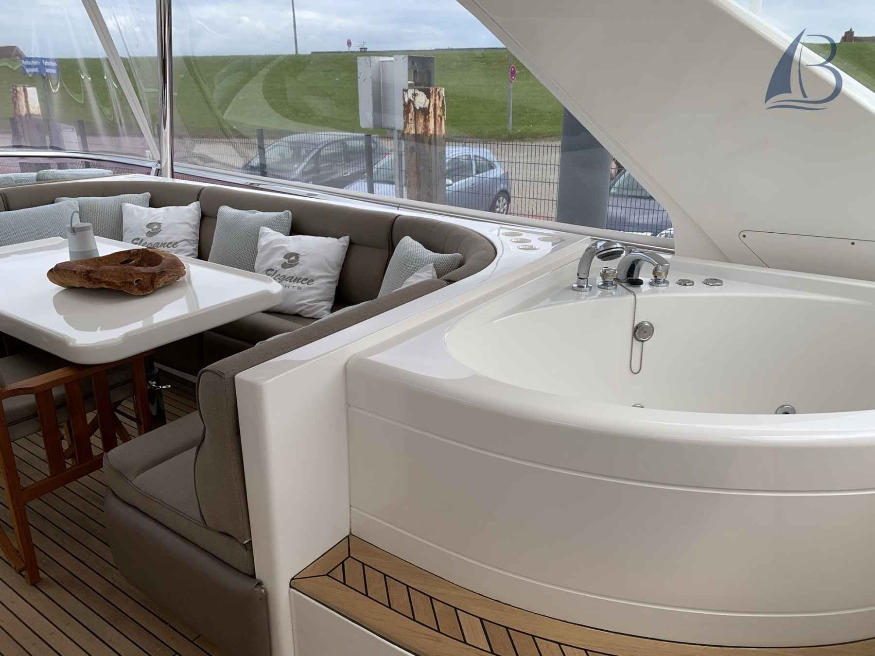 Motorboot Baltic Elegance 72