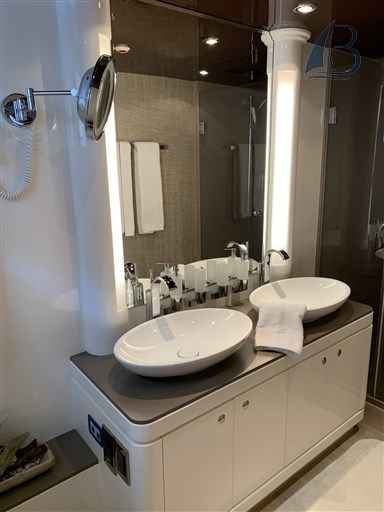 Motorboot Baltic Elegance 72