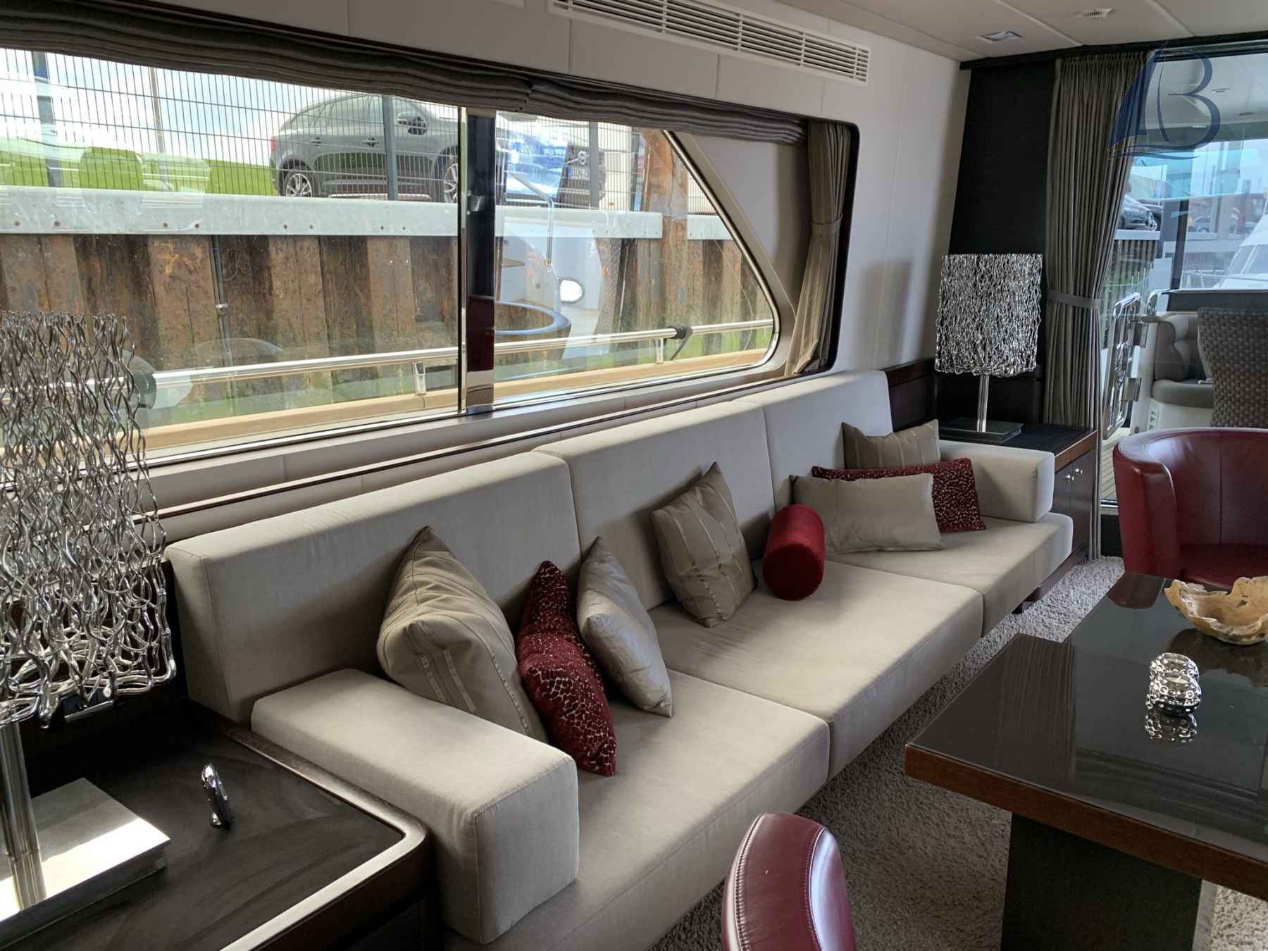 Motorboot Baltic Elegance 72