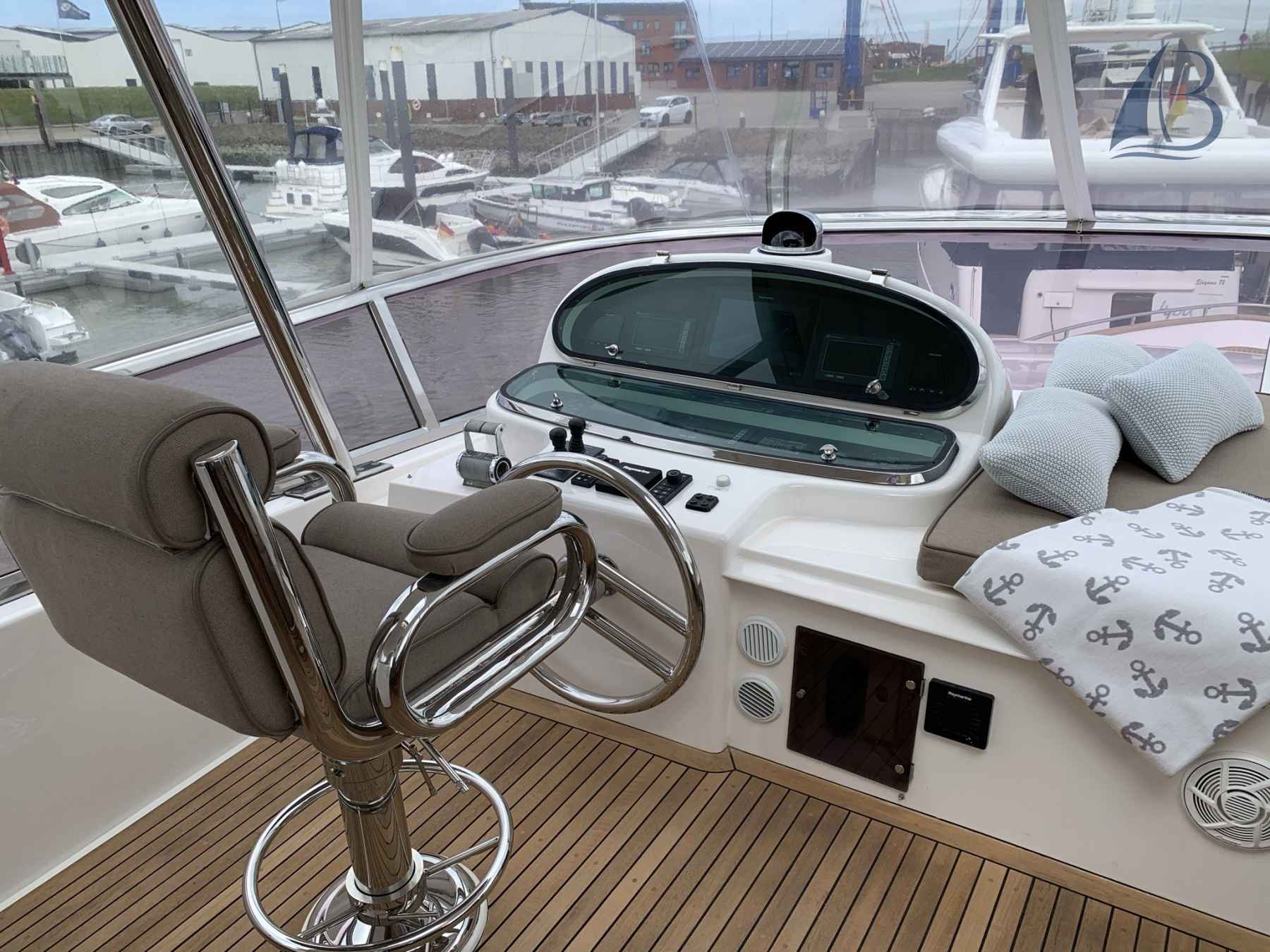 Motorboot Elegant 72