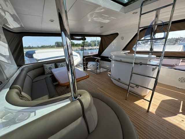 Motorboot Baltic Yachtpoint GmbH Elegance 68