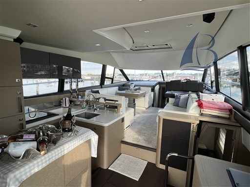Motorboot Prestige Yachts Prestige 500 Fly Top