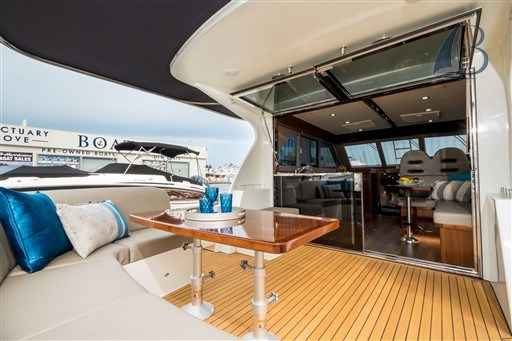 Motorboot Integrity Motor Yachts Newport 460
