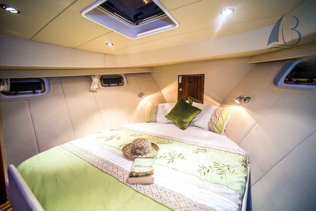 Motorboot Integrity Motor Yachts Integral 440 Sedan