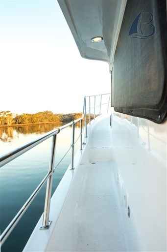 Motorboot Integrity Motor Yachts Integral 440 Sedan
