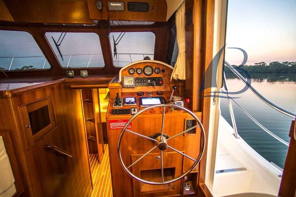 Motorboot Integrity Motor Yachts Integral 440 Sedan