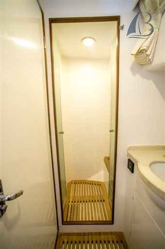 Motorboot Integrity Motor Yachts Integral 440 Sedan