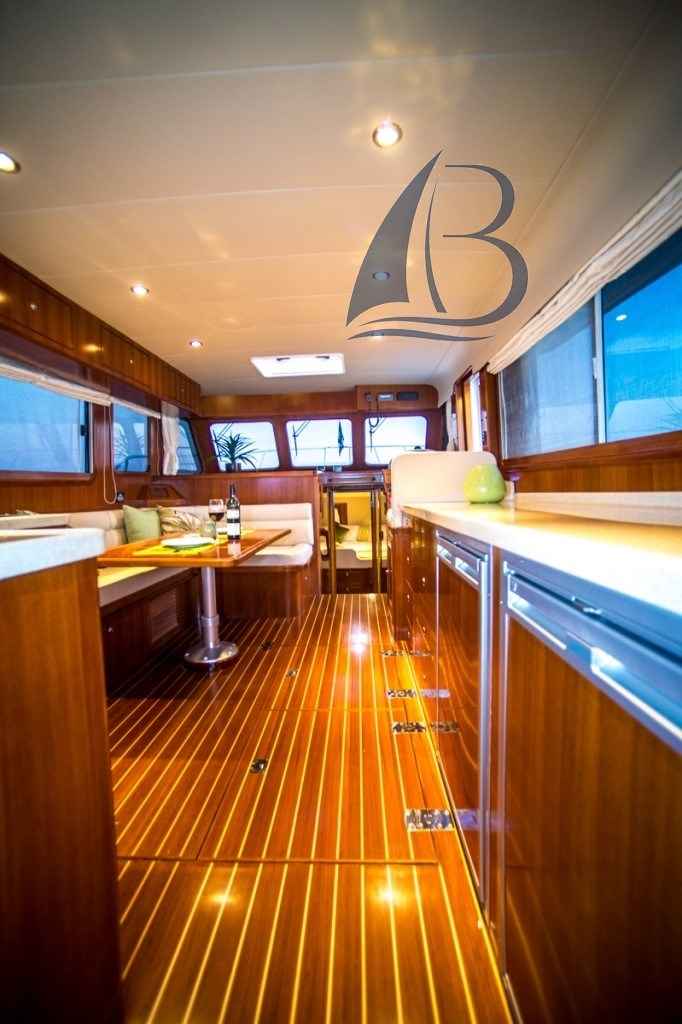Motorboot Integrity Motor Yachts Integral 440 Sedan