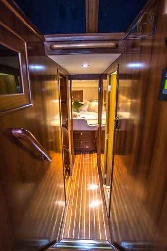Motorboot Integrity Motor Yachts Integral 440 Sedan