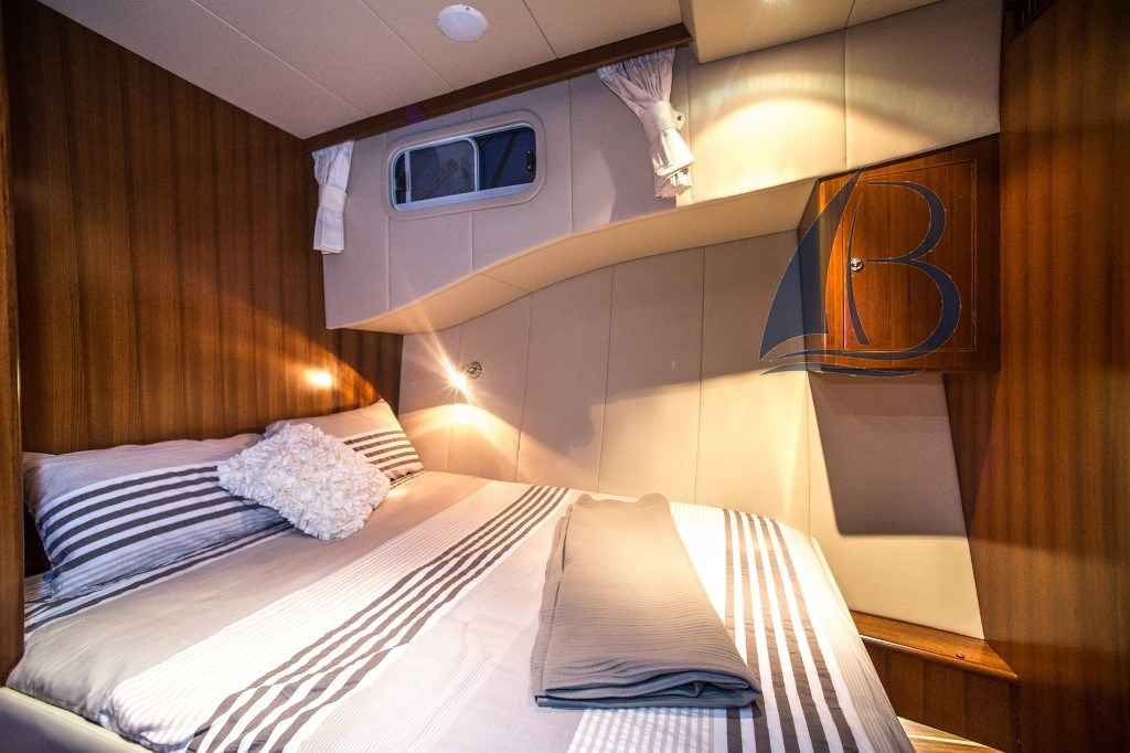 Motorboot Integrity Motor Yachts Integral 440 Sedan
