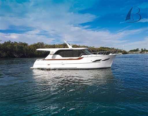 Motorboot Integrity 380 Sx