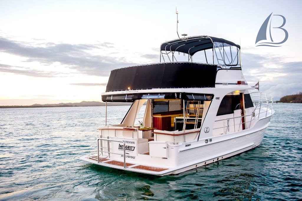 Motorboot Integrity Motor Yachts 380 Fly