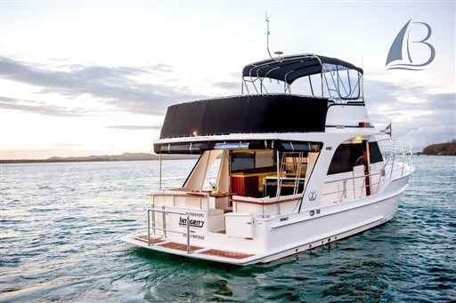 Motorboot Integrity Motor Yachts 380 Fly