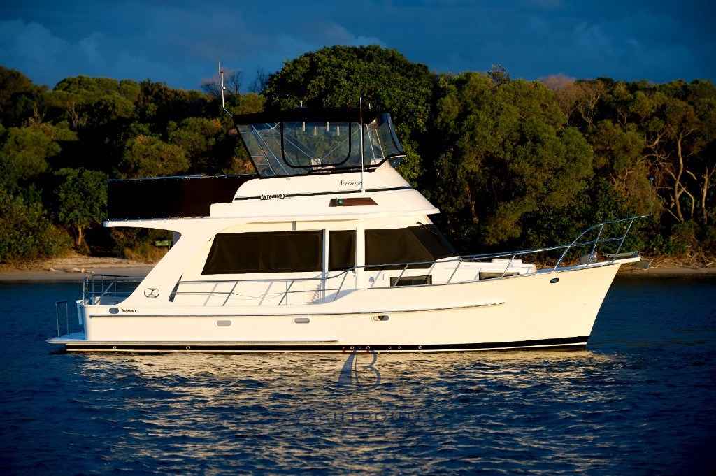Motorboot Integrity Motor Yachts Integrity 380 Fly