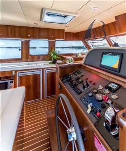 Motorboot Integrity Motor Yachts 380 Fly