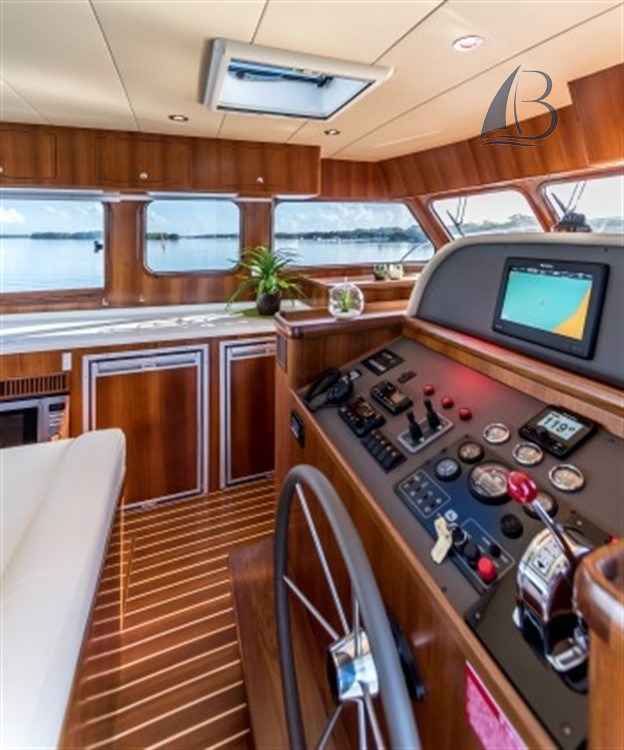 Motorboot Integrity Motor Yachts 380 Fly