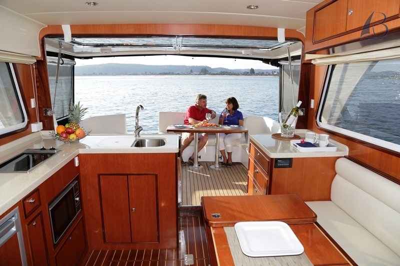 Motorboot Integrity Motor Yachts Integrity 380 Sedan