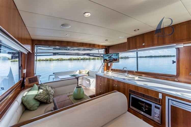 Motorboot Integrity Motor Yachts Integrity 380 Sedan