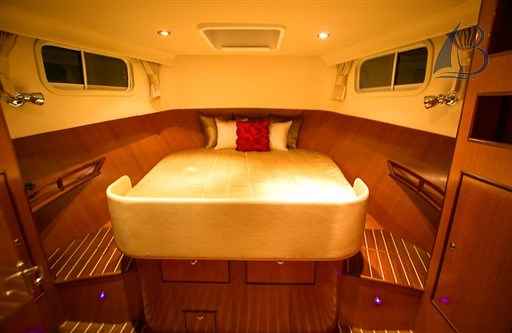 Motorboot Integrity Motor Yachts Integrity 380 Sedan