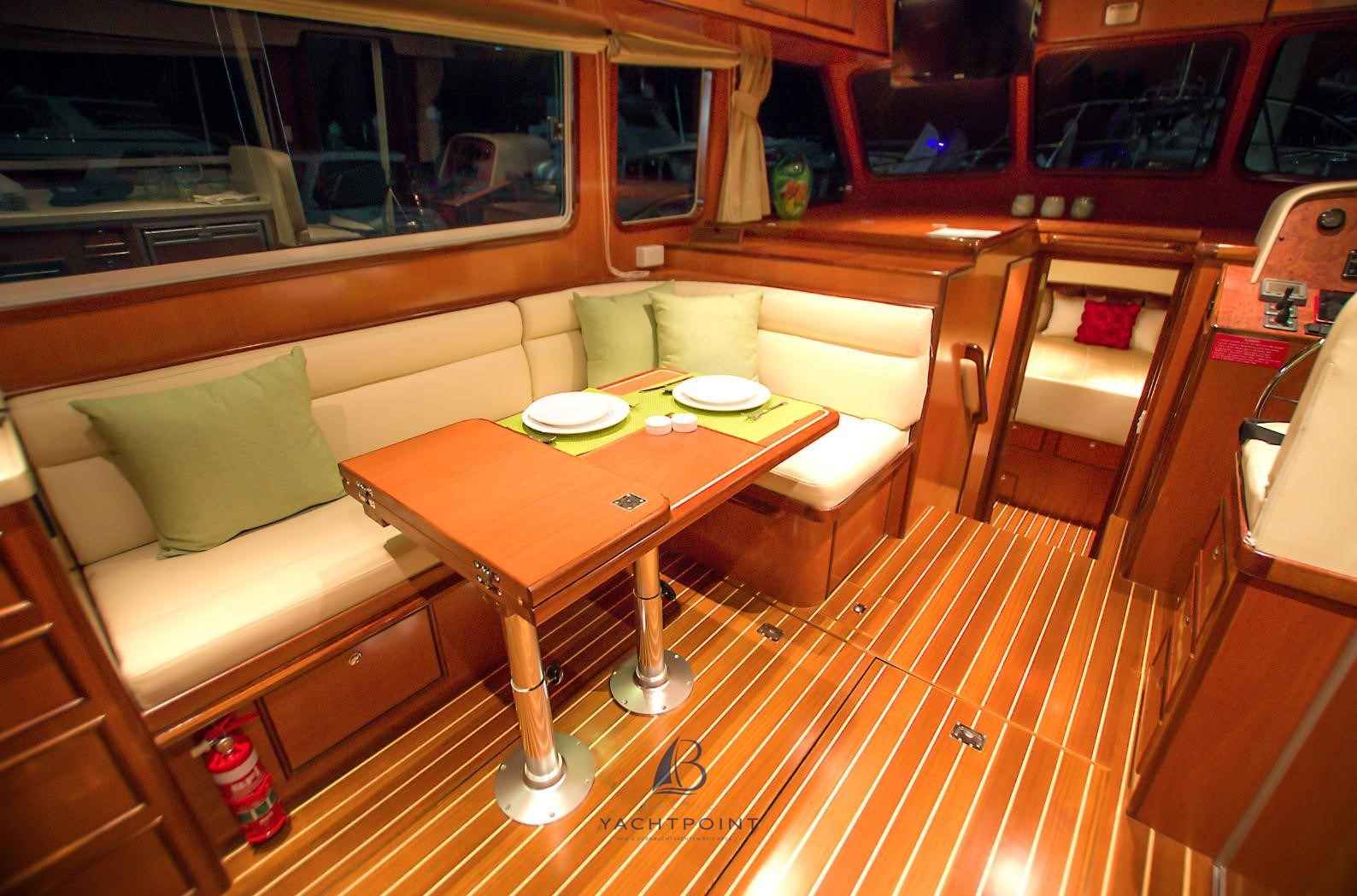 Motorboot Integrity Motor Yachts Integrity 380 Sedan