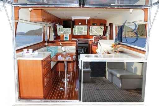 Motorboot Integrity Motor Yachts Integrity 380 Sedan