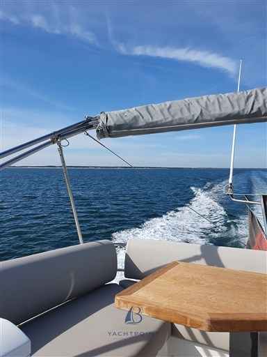Motorboot Jeanneau Prestige 420 Fly
