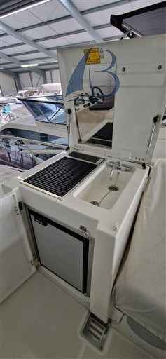 Motorboot Jeanneau Prestige 420 Fly