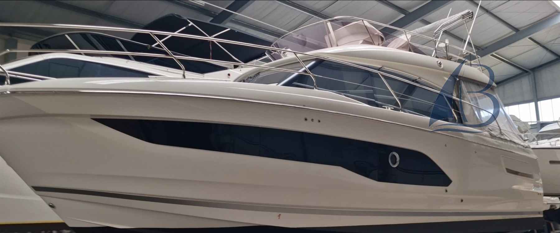 Motorboot Jeanneau Prestige 420 Fly
