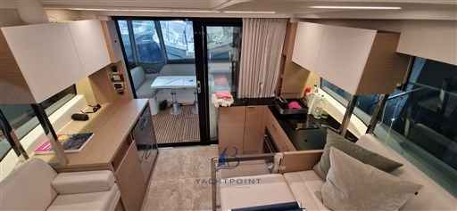 Motorboot Jeanneau Prestige 420 Fly