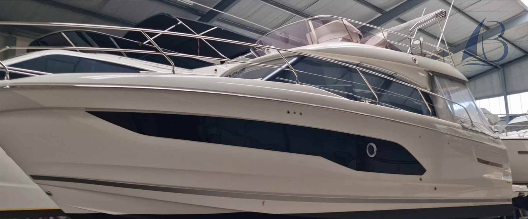 Motorboot Jeanneau Prestige 420 Fly
