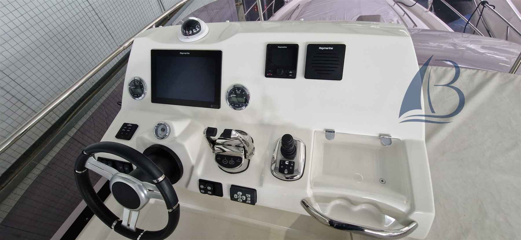 Motorboot Jeanneau Prestige 420 Fly
