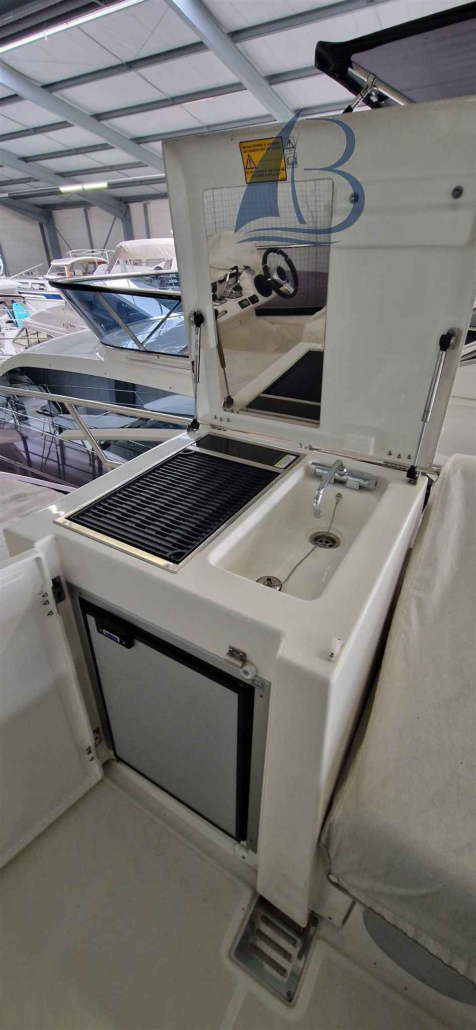 Motorboot Jeanneau Prestige 420 Fly