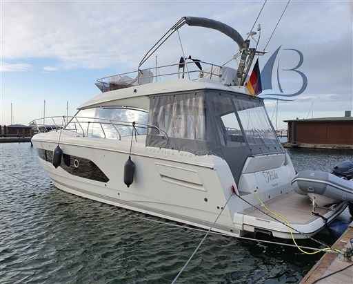 Motorboot Jeanneau Prestige 420 Fly