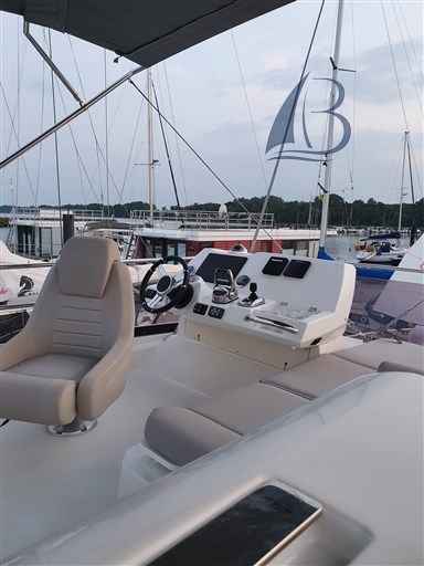 Motorboot Jeanneau Prestige 420 Fly