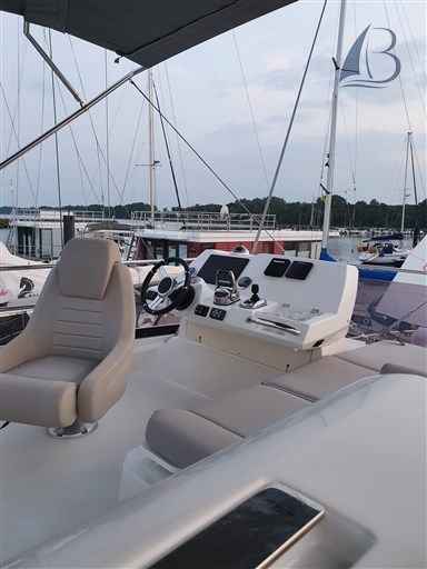 Motorboot Jeanneau Prestige 420 Fly