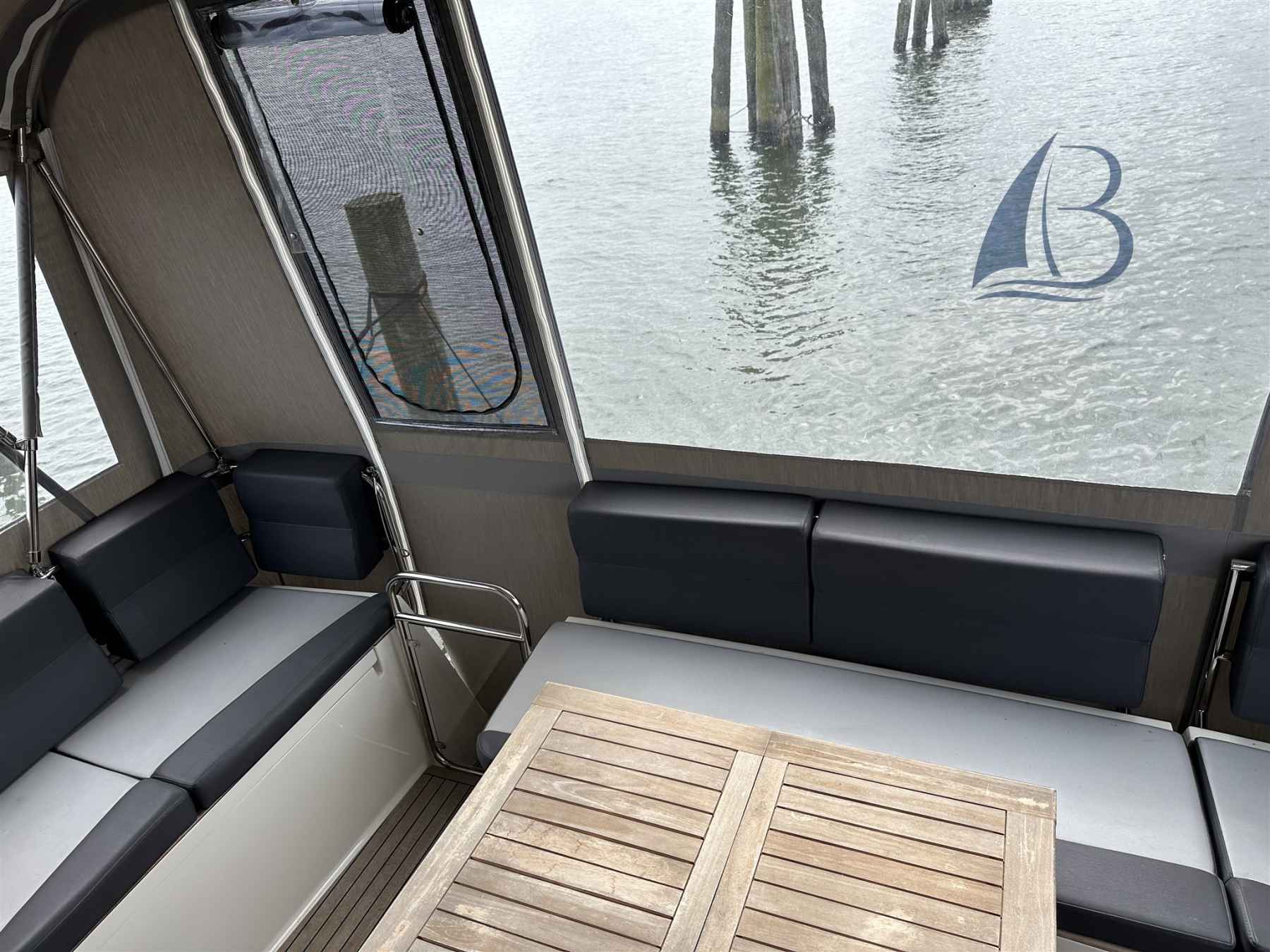 Motorboot Delphia Yachts 1100 S Escape