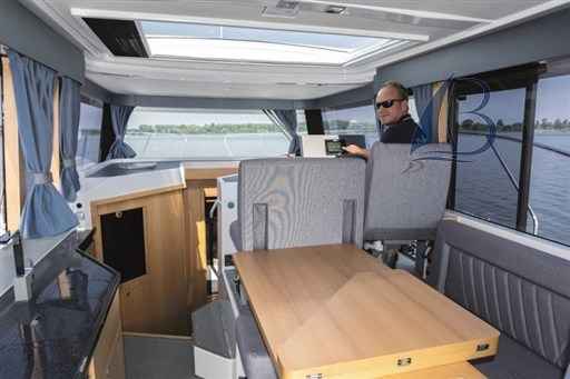Motorboot Delphia Escape 1150