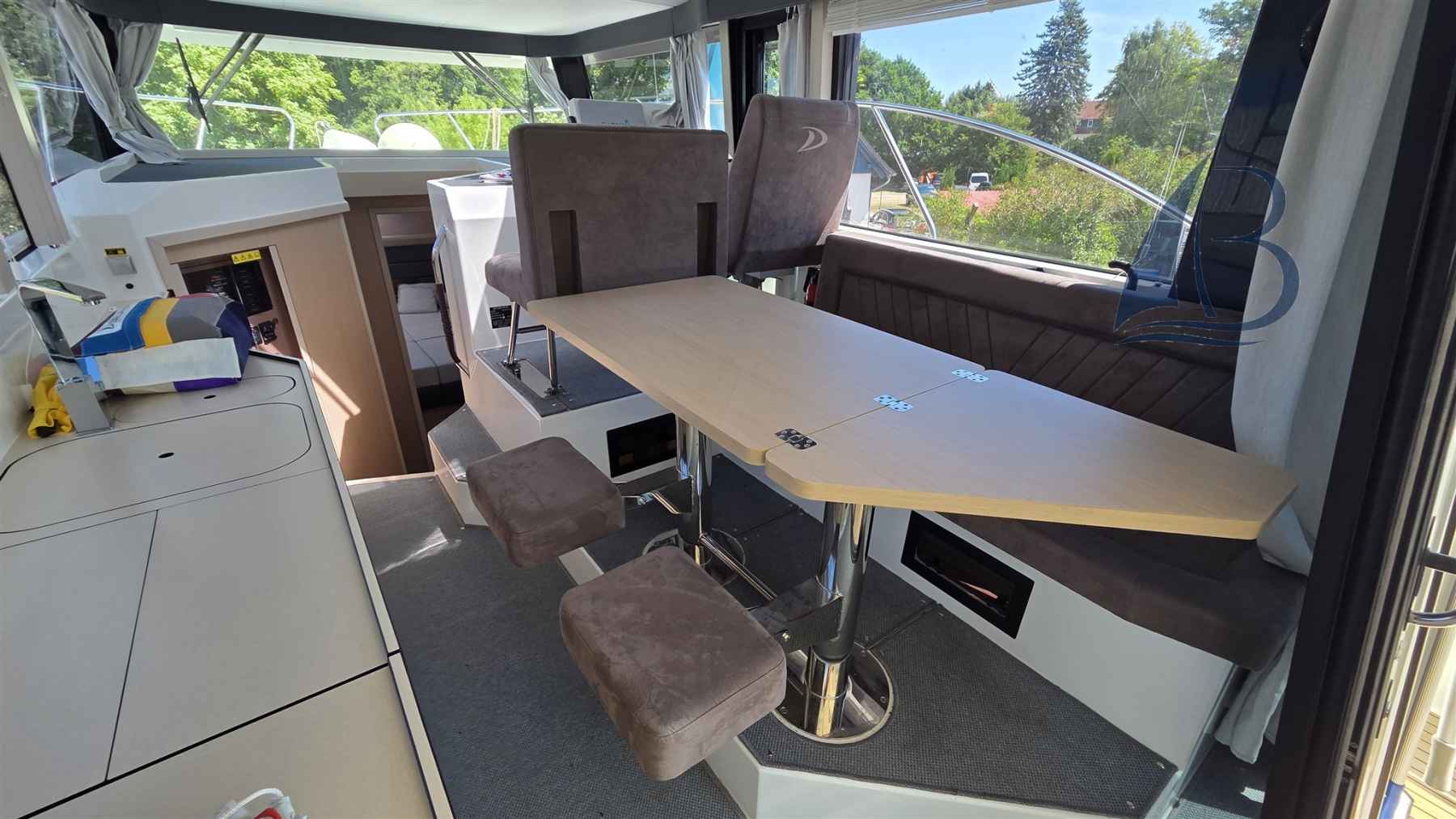 Motorboot Delphia Escape 1150