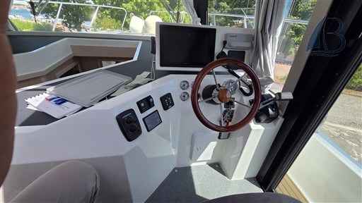 Motorboot Delphia Escape 1150