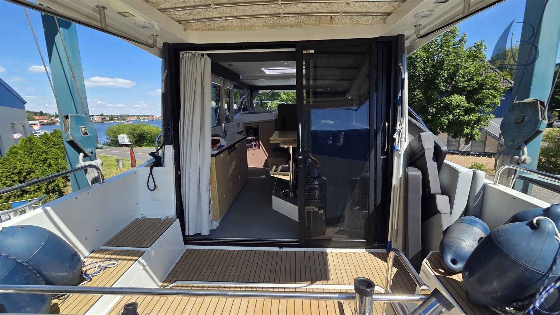 Motorboot Delphia Escape 1150
