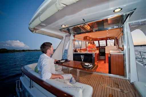 Motorboot Integrity Motor Yachts Integrity 350 Sedan