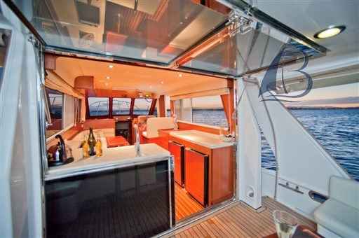 Motorboot Integrity Motor Yachts Integrity 350 Sedan
