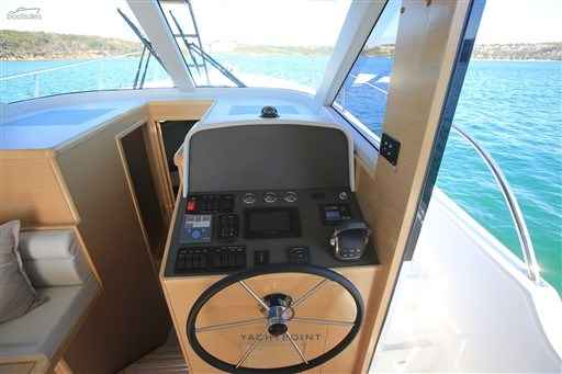 Motorboot Integrity 340 Sx
