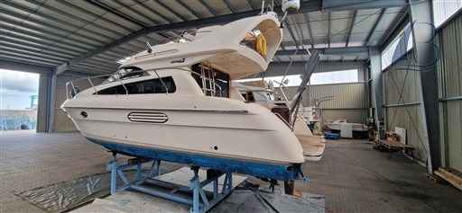 Motorboot Astondoa 35