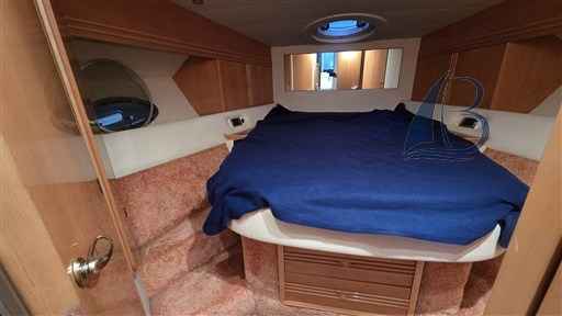 Motorboot Astondoa 35