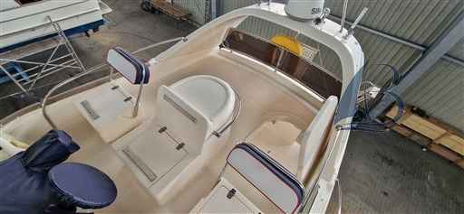 Motorboot Astondoa 35
