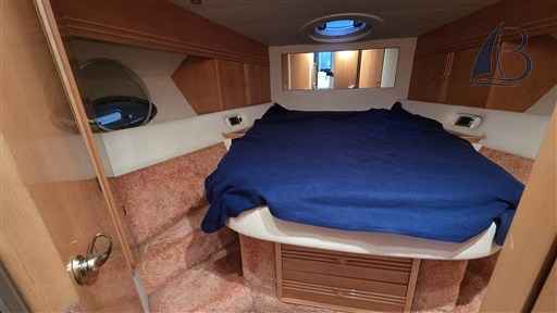 Motorboot Astondoa 35