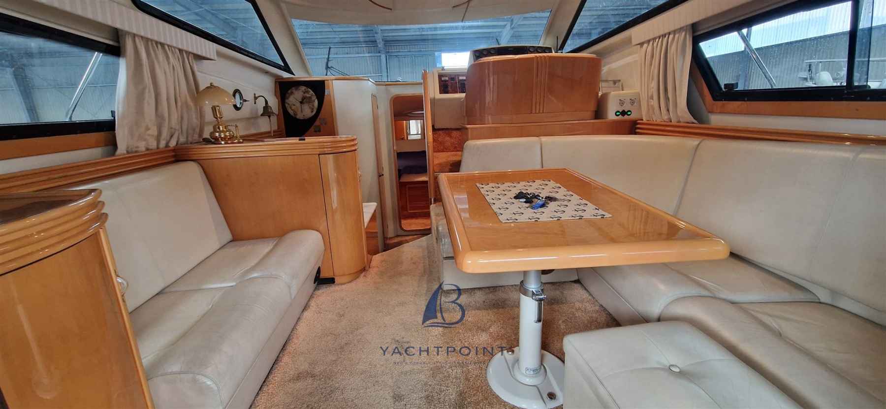 Motorboot Astondoa 35